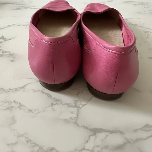Enzo Angiolini | Pink Slip On Flats - Picture 9 of 9